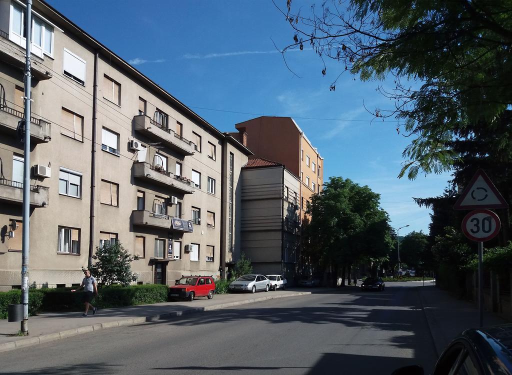 Apartment Millas Ni Kültér fotó