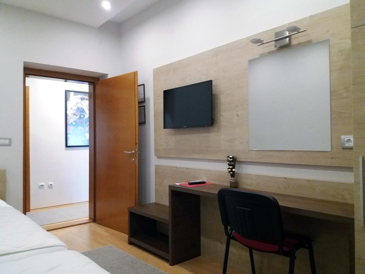 Apartment Millas Ni Kültér fotó