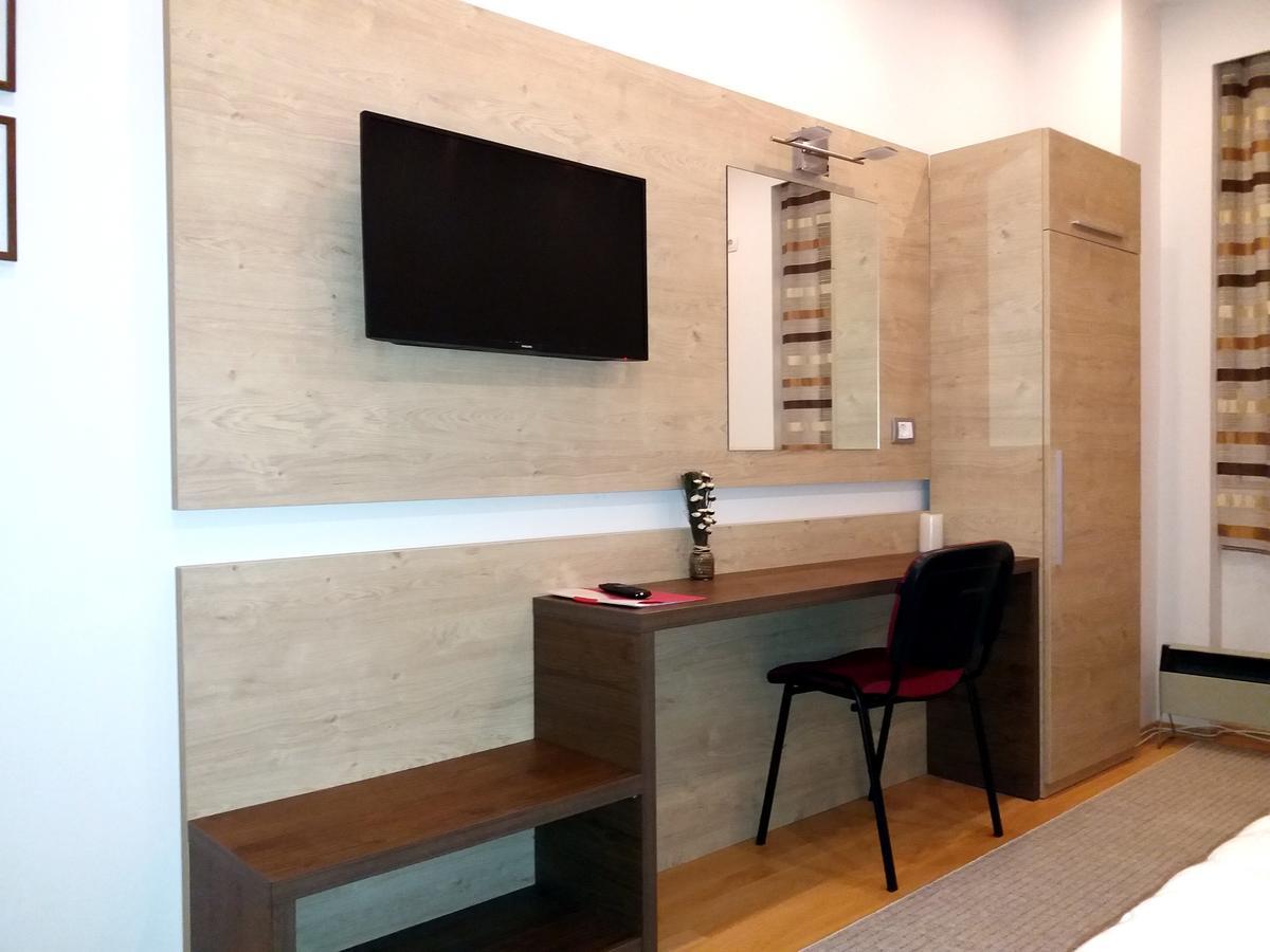 Apartment Millas Ni Kültér fotó